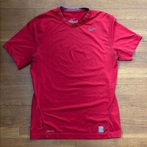 Nike Men's Short Sleeve Red Tee